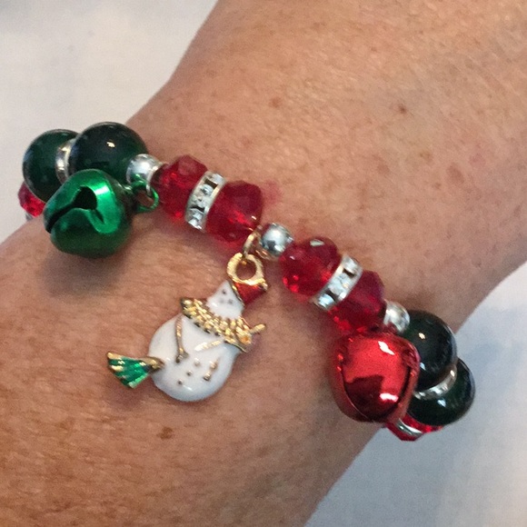 ⛄️ NWT Just So Amazing Snowman Rhinestone Elastic Bracelet Closet Must Have⛄️ - Picture 6 of 9